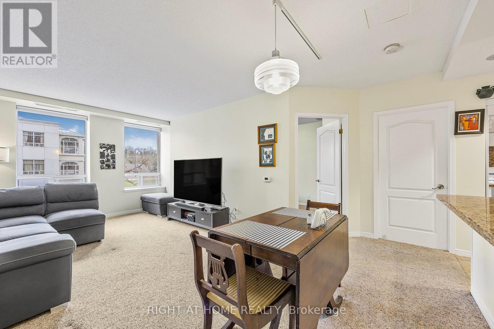 53 - 74 Ross Street, Barrie, Ontario  L4N 1G3 - Photo 19 - S12367923