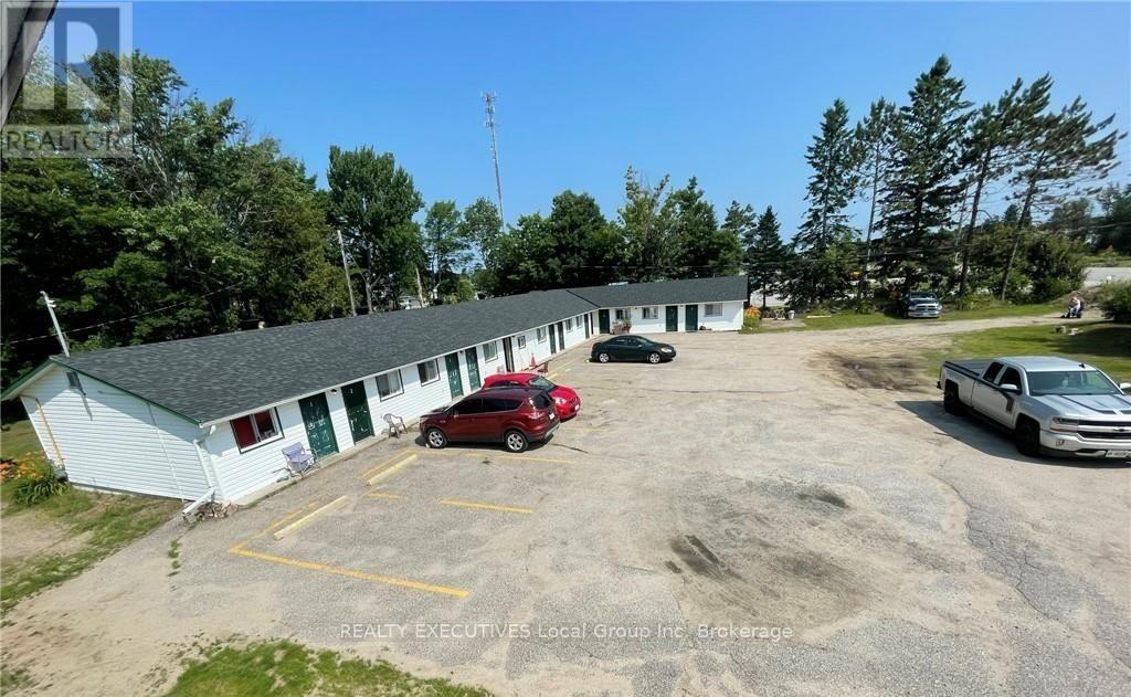 4319 Highway 11 N, North Bay (College Heights), Ontario  P1B 8G3 - Photo 2 - X12368090