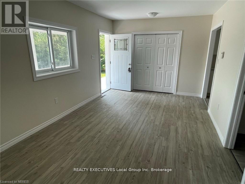 4319 Highway 11 N, North Bay (College Heights), Ontario  P1B 8G3 - Photo 5 - X12368096