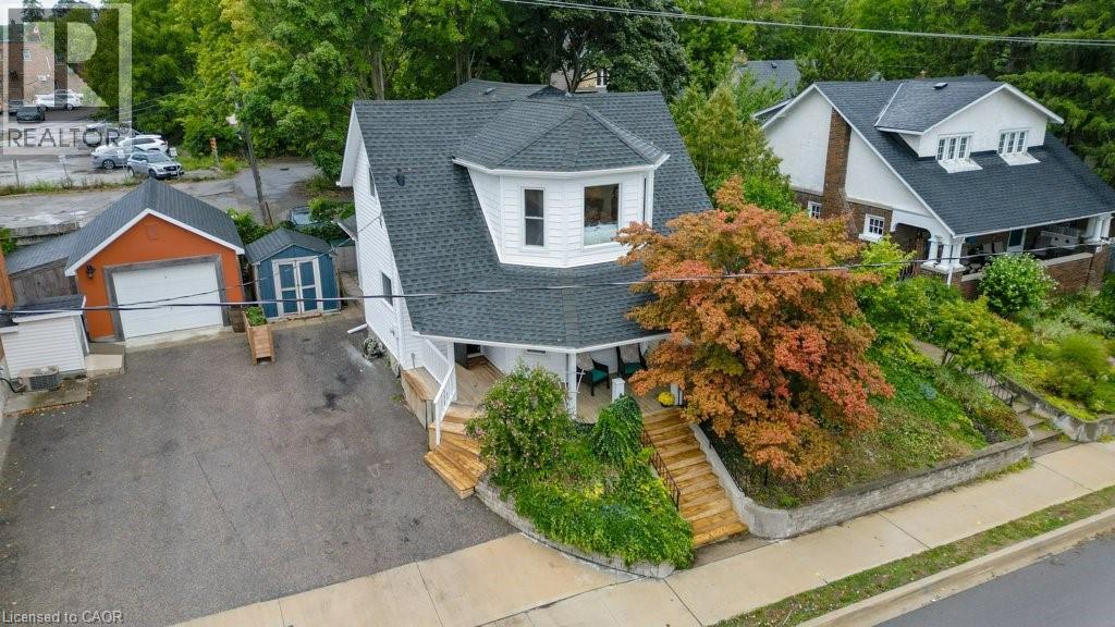Property at 132 CHURCH Street N image 3