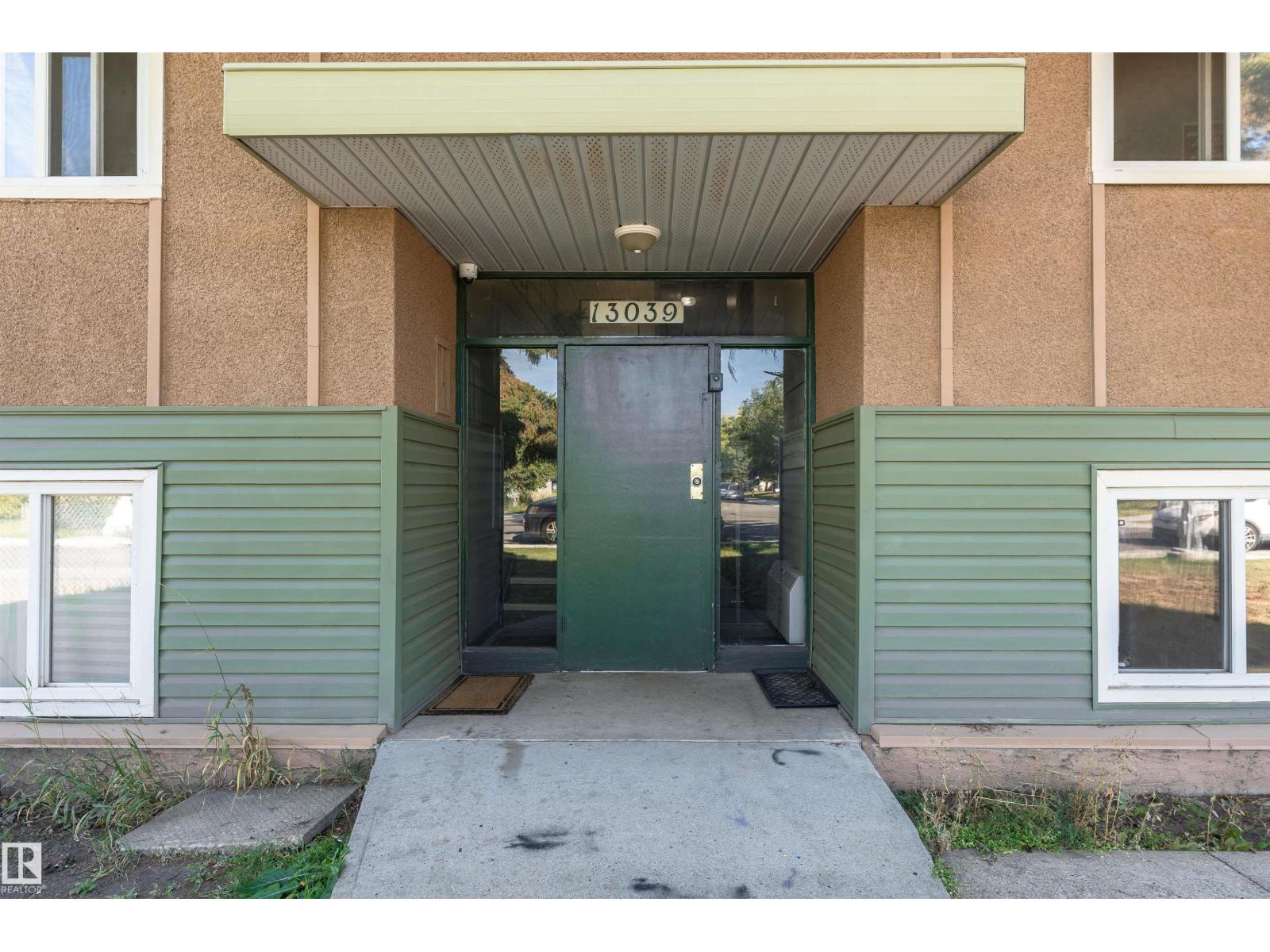 13039 83 St Nw, Edmonton, Alberta  T5E 2W5 - Photo 5 - E4454248