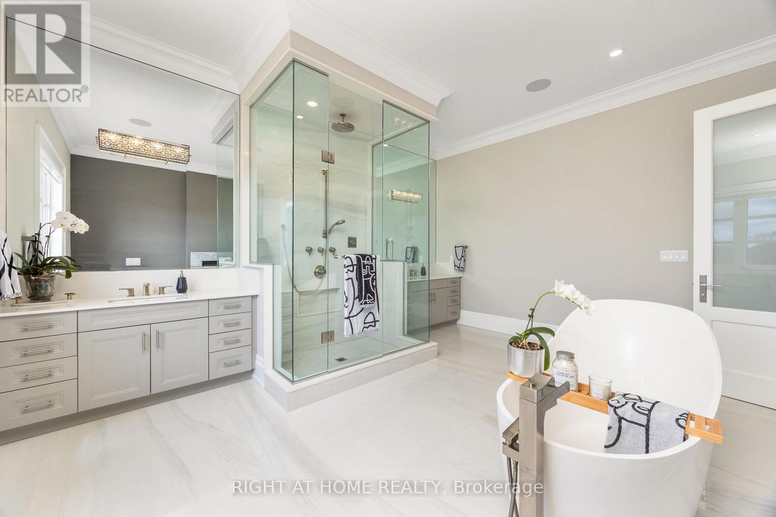 3124 Daniel Way, Oakville, Ontario  L6H 0V1 - Photo 24 - W12367904