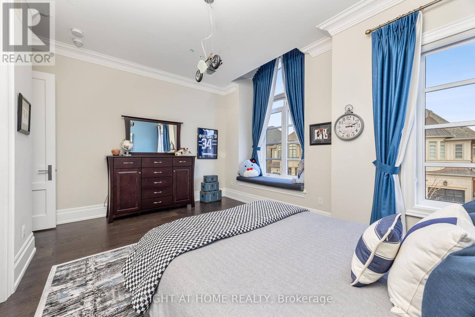 3124 Daniel Way, Oakville, Ontario  L6H 0V1 - Photo 31 - W12367904