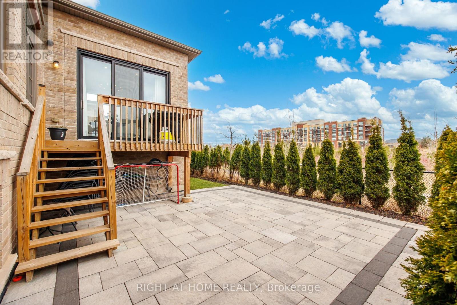 3124 Daniel Way, Oakville, Ontario  L6H 0V1 - Photo 47 - W12367904