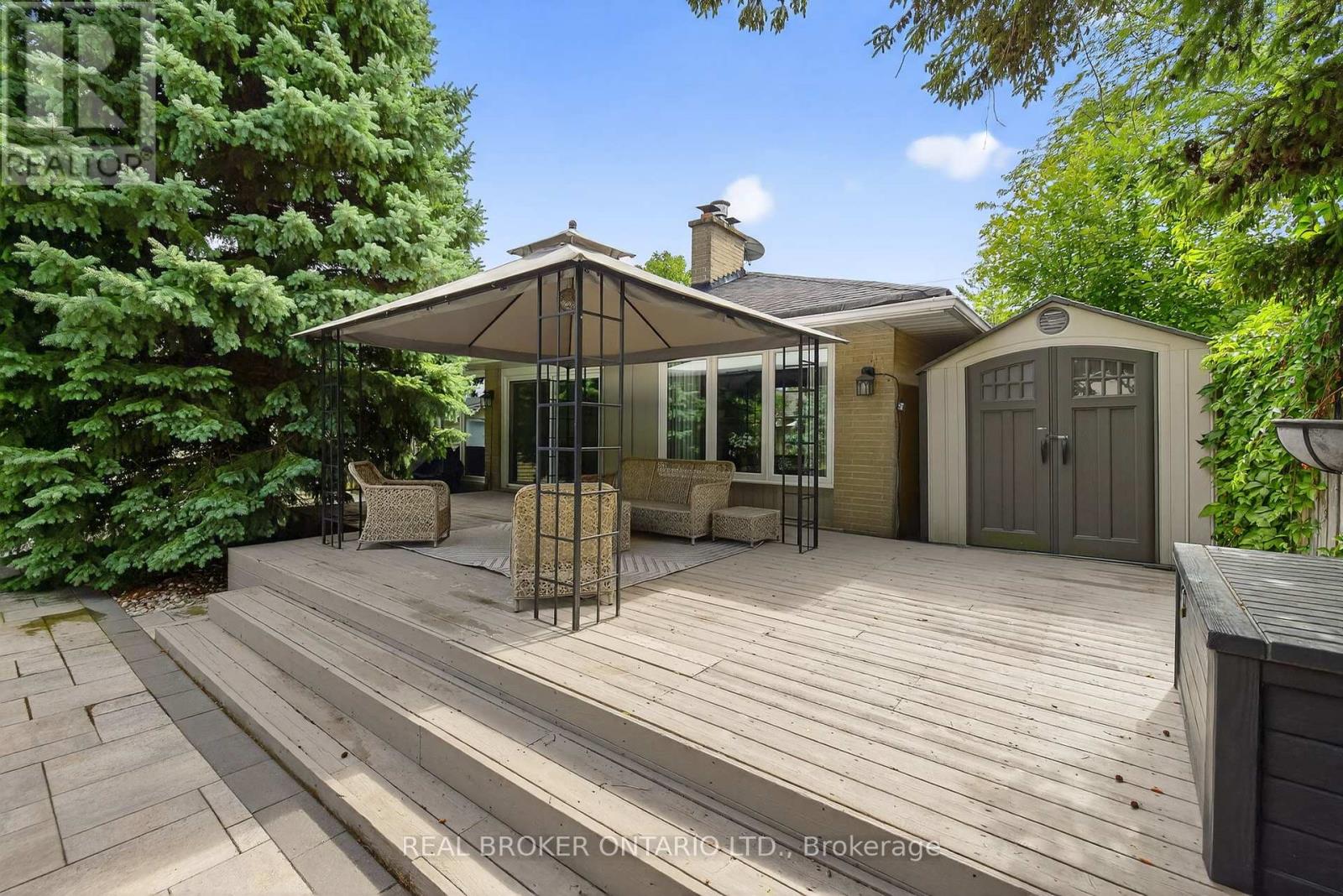 25 Sora Drive, Mississauga, Ontario  L5M 1B3 - Photo 44 - W12367905