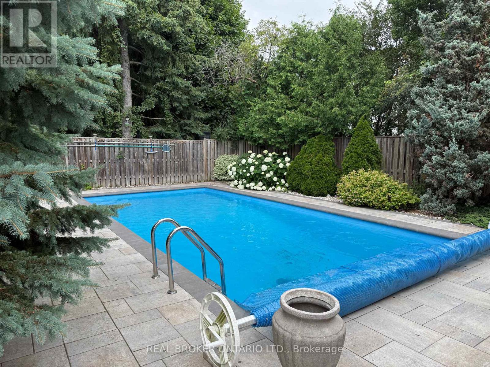 25 Sora Drive, Mississauga, Ontario  L5M 1B3 - Photo 50 - W12367905