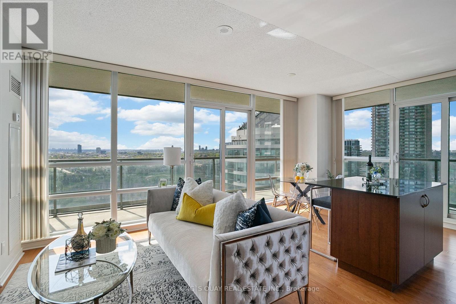 2904 - 2240 Lake Shore Boulevard W, Toronto, Ontario  M8V 0A9 - Photo 5 - W12367906