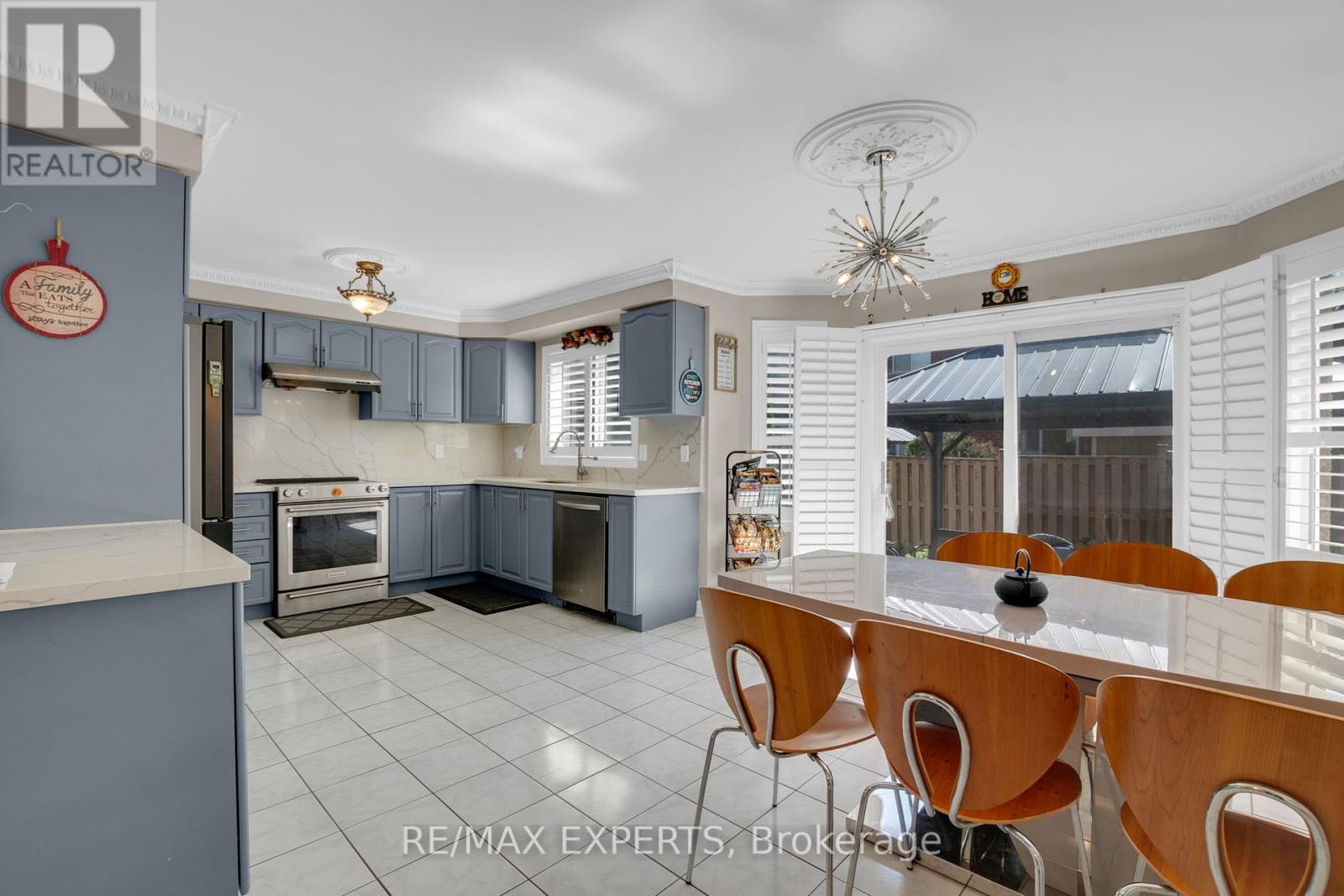 35 Duffield Road N, Brampton, Ontario  L7A 2P5 - Photo 12 - W12367912