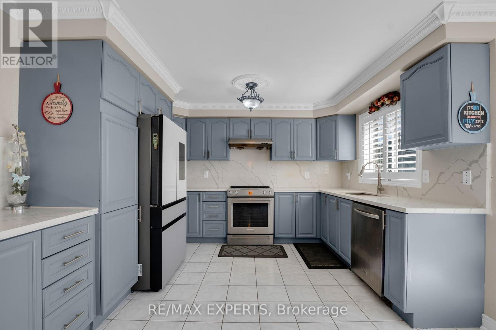 35 Duffield Road N, Brampton, Ontario  L7A 2P5 - Photo 13 - W12367912