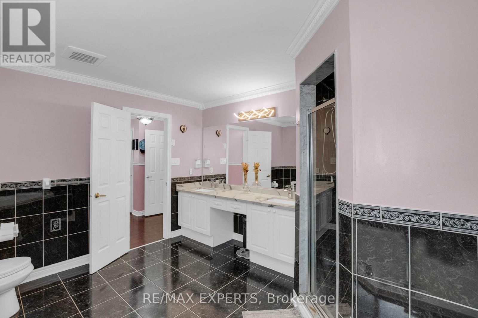 35 Duffield Road N, Brampton, Ontario  L7A 2P5 - Photo 32 - W12367912