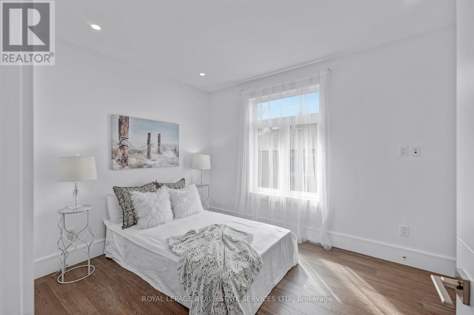 8 Branch Avenue, Toronto, Ontario  M8W 1M7 - Photo 29 - W12367922
