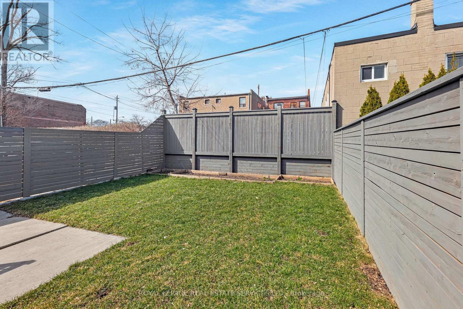 8 Branch Avenue, Toronto, Ontario  M8W 1M7 - Photo 46 - W12367922