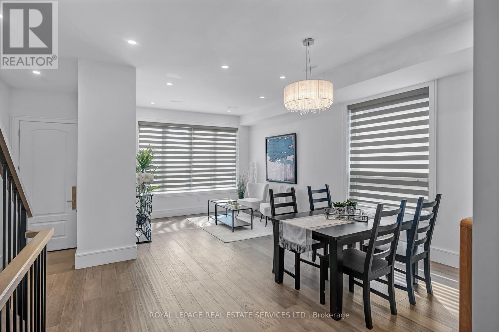8 Branch Avenue, Toronto, Ontario  M8W 1M7 - Photo 6 - W12367922