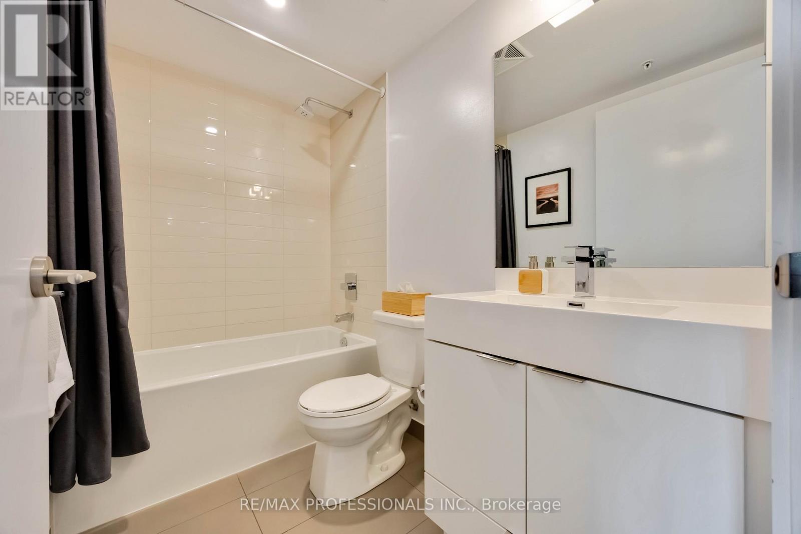 1310 - 20 Thomas Riley Road W, Toronto (Islington-City Centre West), Ontario  M9B 1B1 - Photo 17 - W12367947