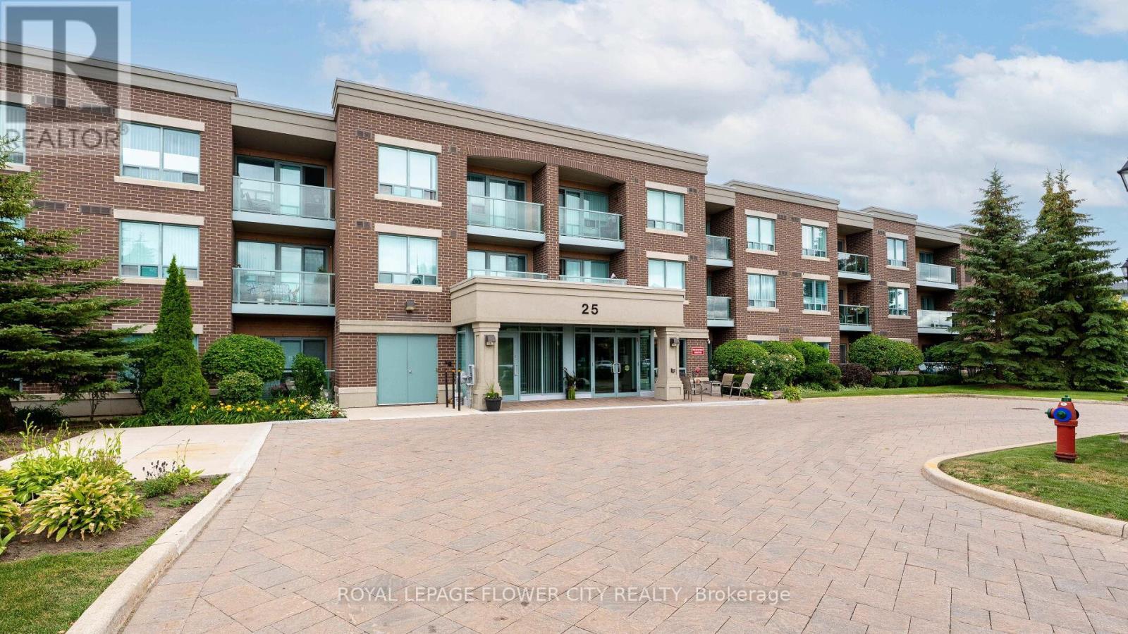 204 - 25 Via Rosedale, Brampton, Ontario  L6R 3J8 - Photo 2 - W12367973