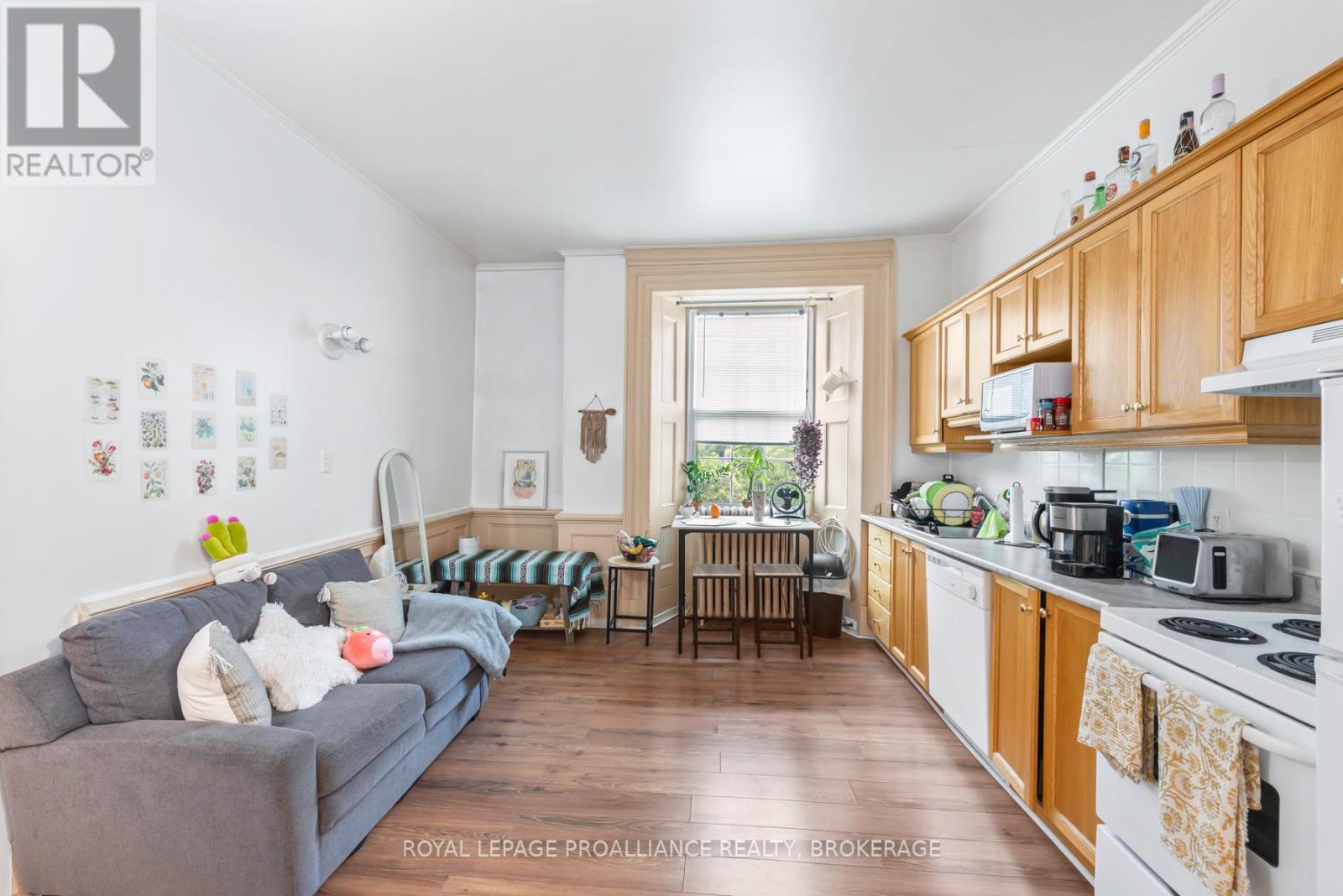 63 William Street, Kingston, Ontario  K7L 2C3 - Photo 17 - X12368073