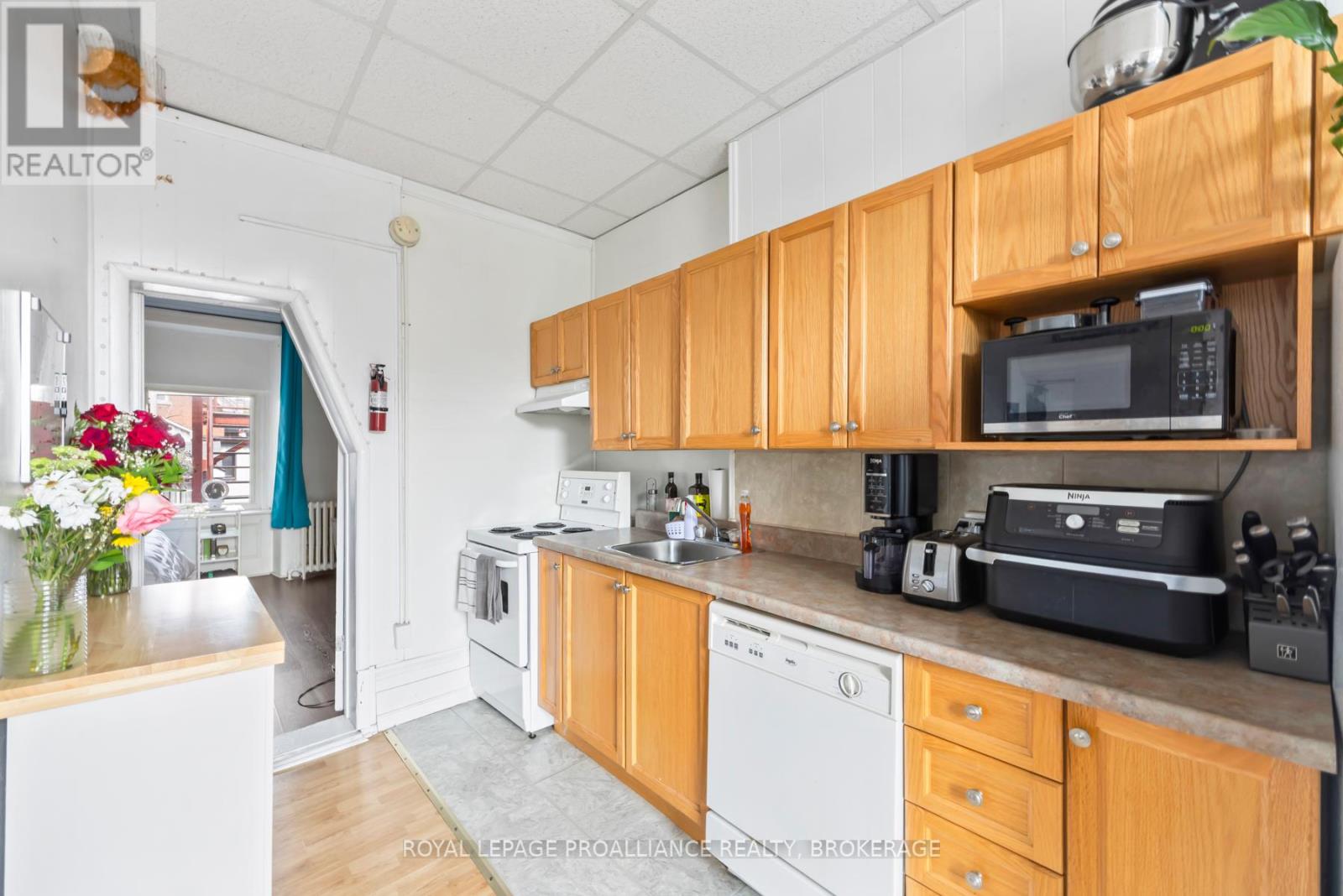 63 William Street, Kingston, Ontario  K7L 2C3 - Photo 27 - X12368073