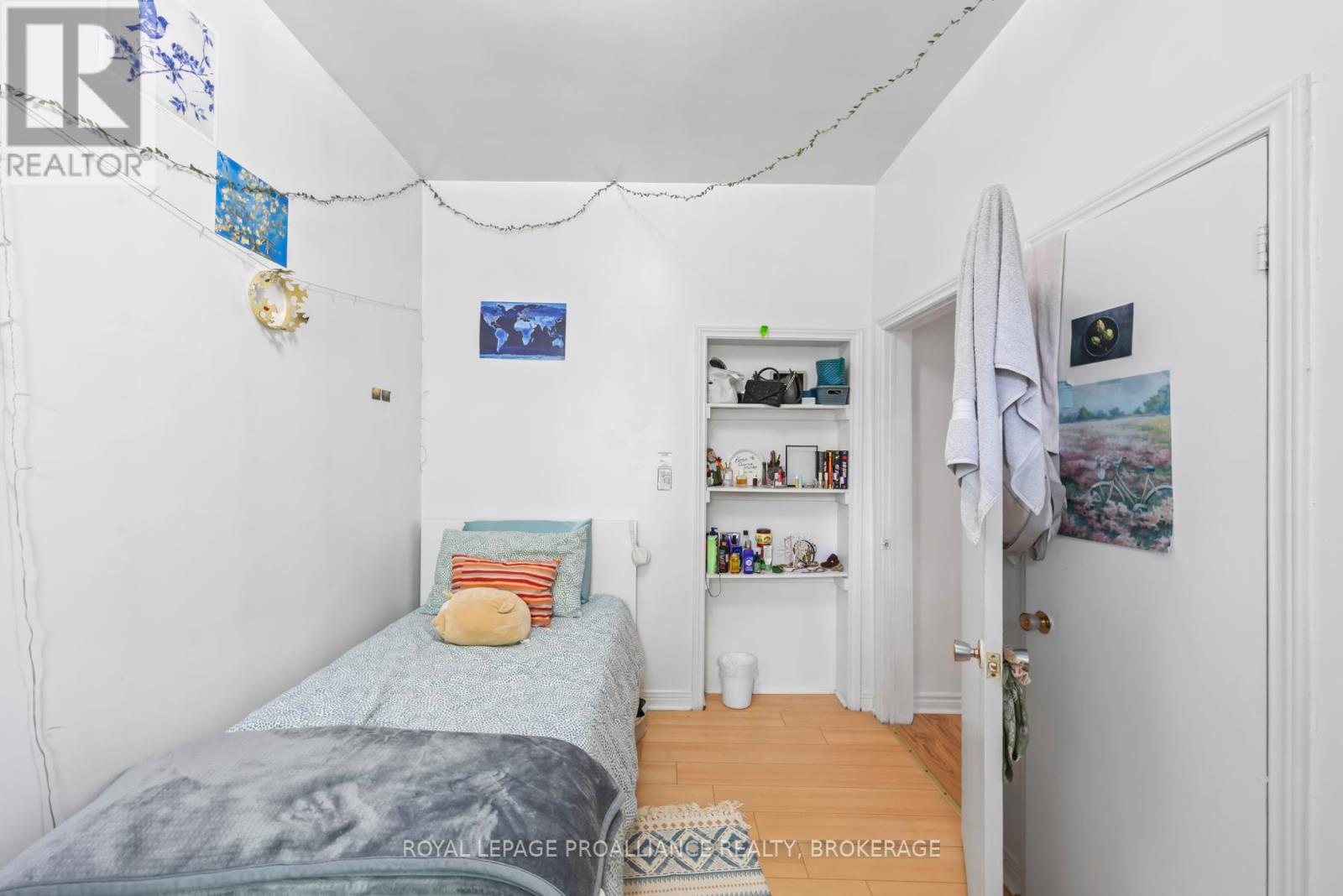 63 William Street, Kingston, Ontario  K7L 2C3 - Photo 38 - X12368073