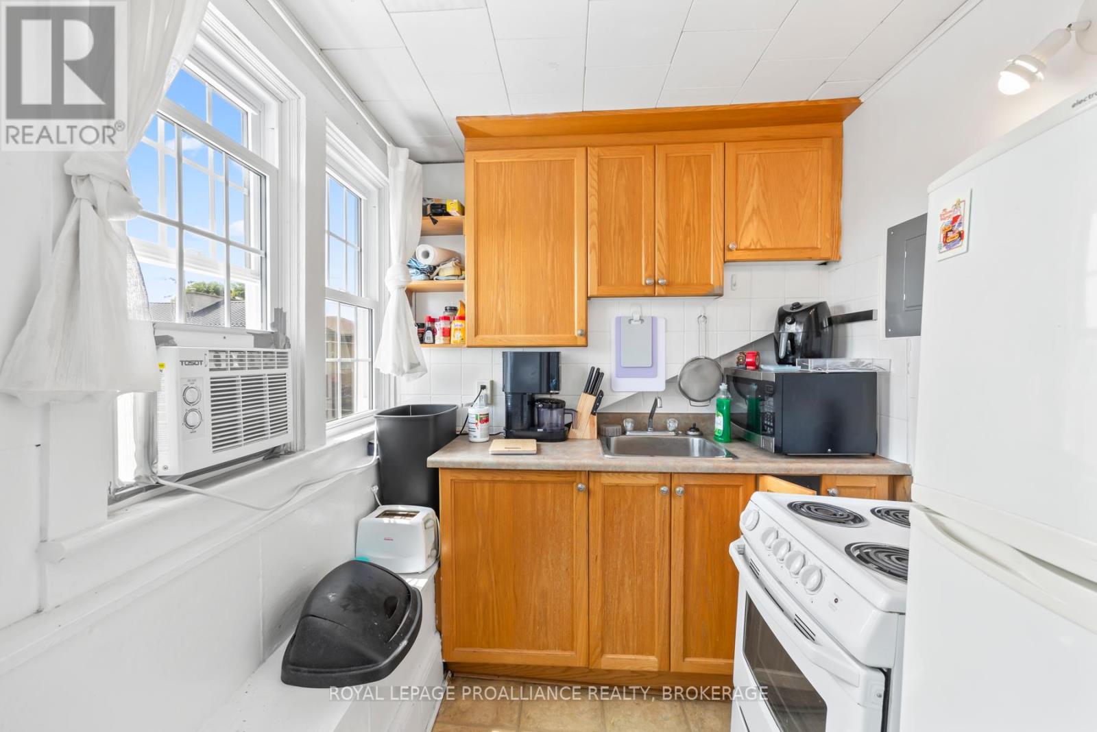 63 William Street, Kingston, Ontario  K7L 2C3 - Photo 47 - X12368073
