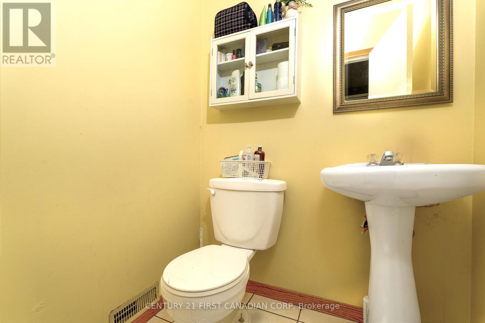 195 Deveron Crescent, London South, Ontario  N5Z 4J7 - Photo 14 - X12368091