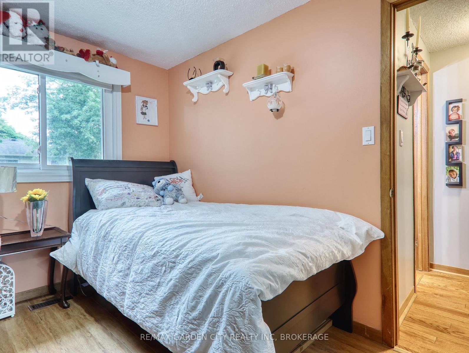 196 Keefer Road, Thorold, Ontario  L2V 4M3 - Photo 31 - X12367828