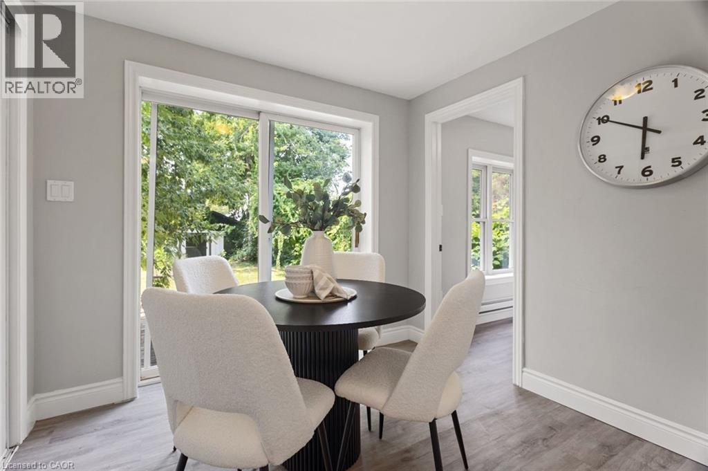 Photo 17 of 36 for 117 Stuart Street