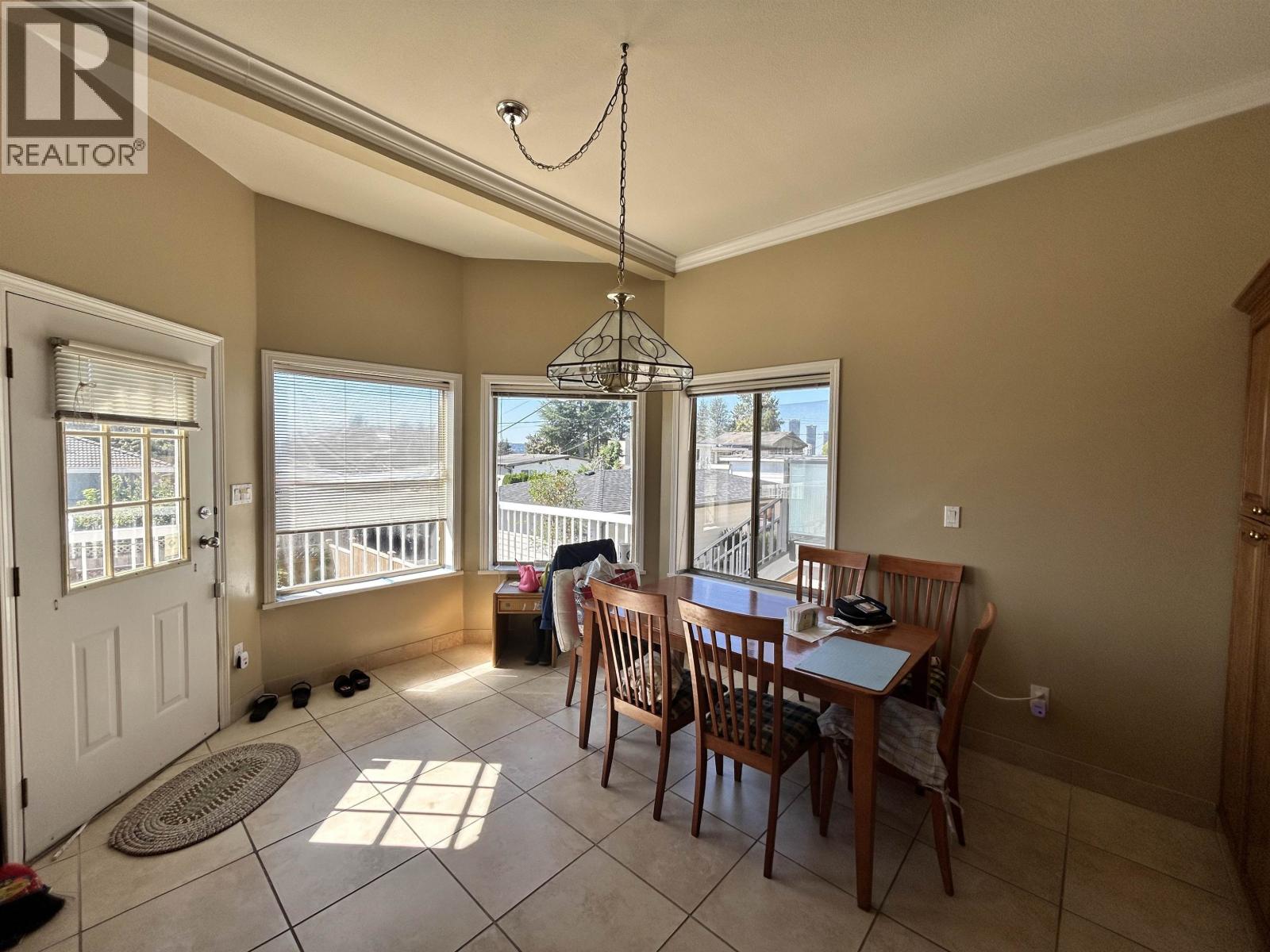 6262 Kitchener Street, Burnaby, British Columbia  V5B 2J4 - Photo 8 - R3041146