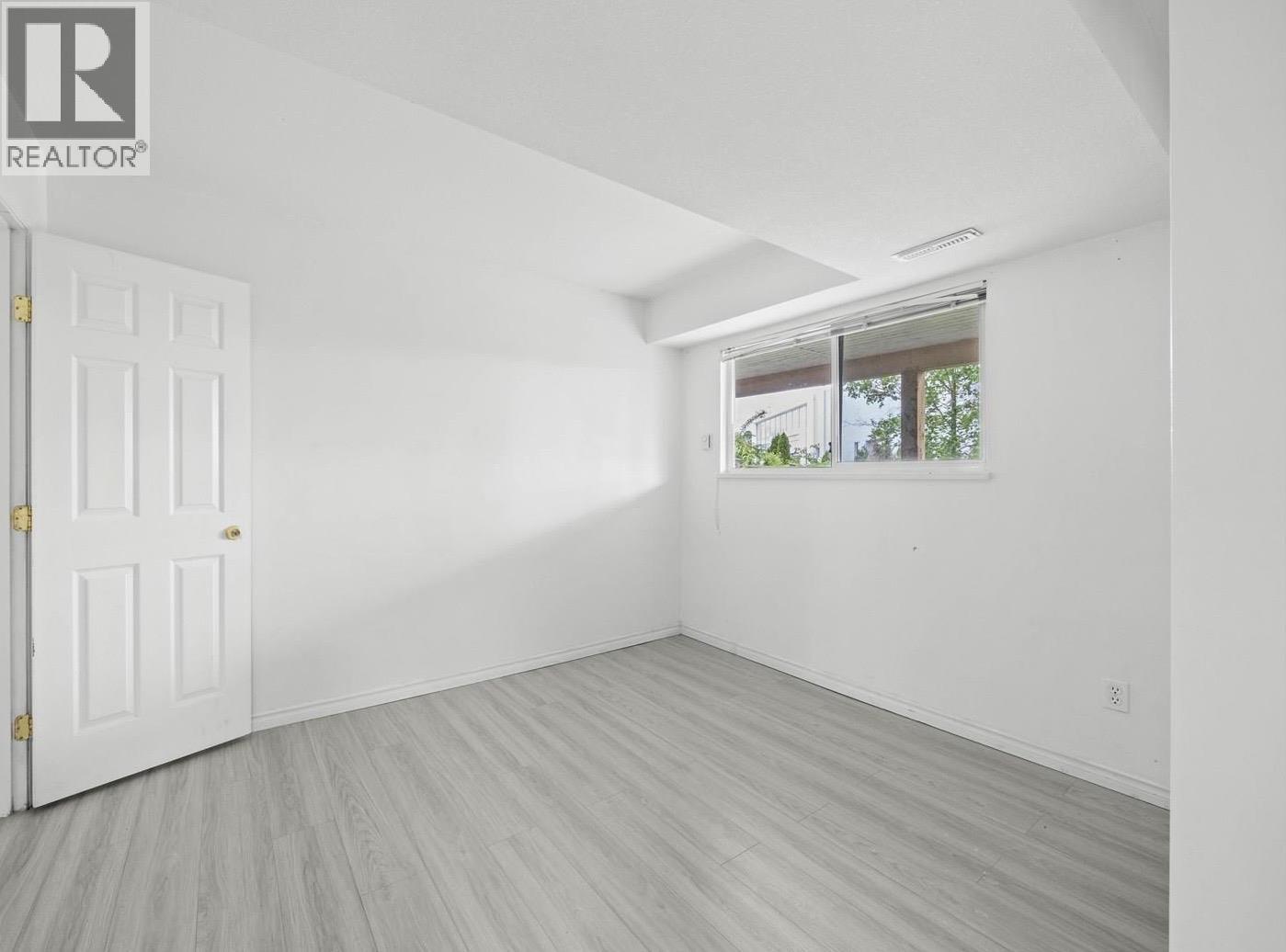 12147 201 Street, Maple Ridge, British Columbia  V2X 3M4 - Photo 2 - R3041172