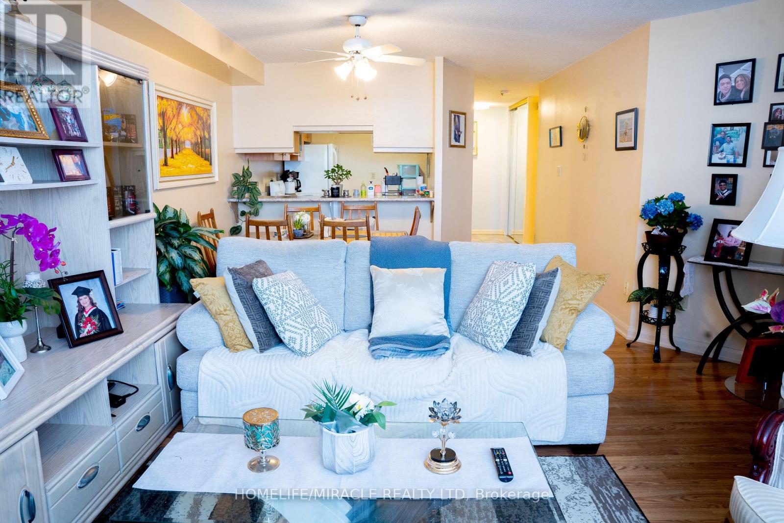 1401 - 234 Albion Road, Toronto, Ontario  M9W 6A5 - Photo 18 - W12359622