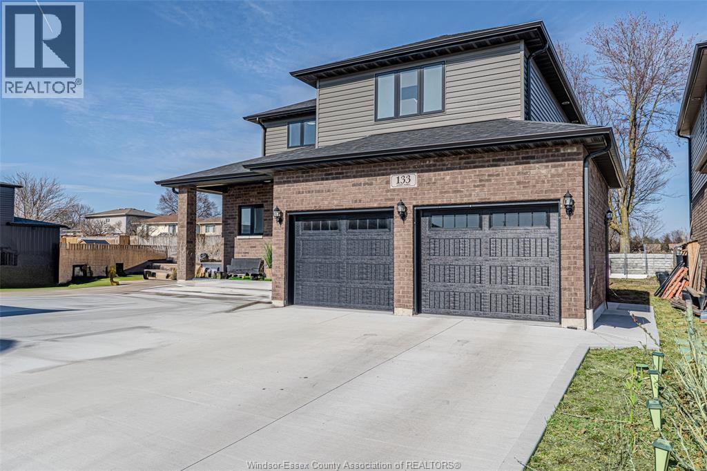 133 Churchill Park, Chatham, Ontario  N7M 0R8 - Photo 3 - 25021787
