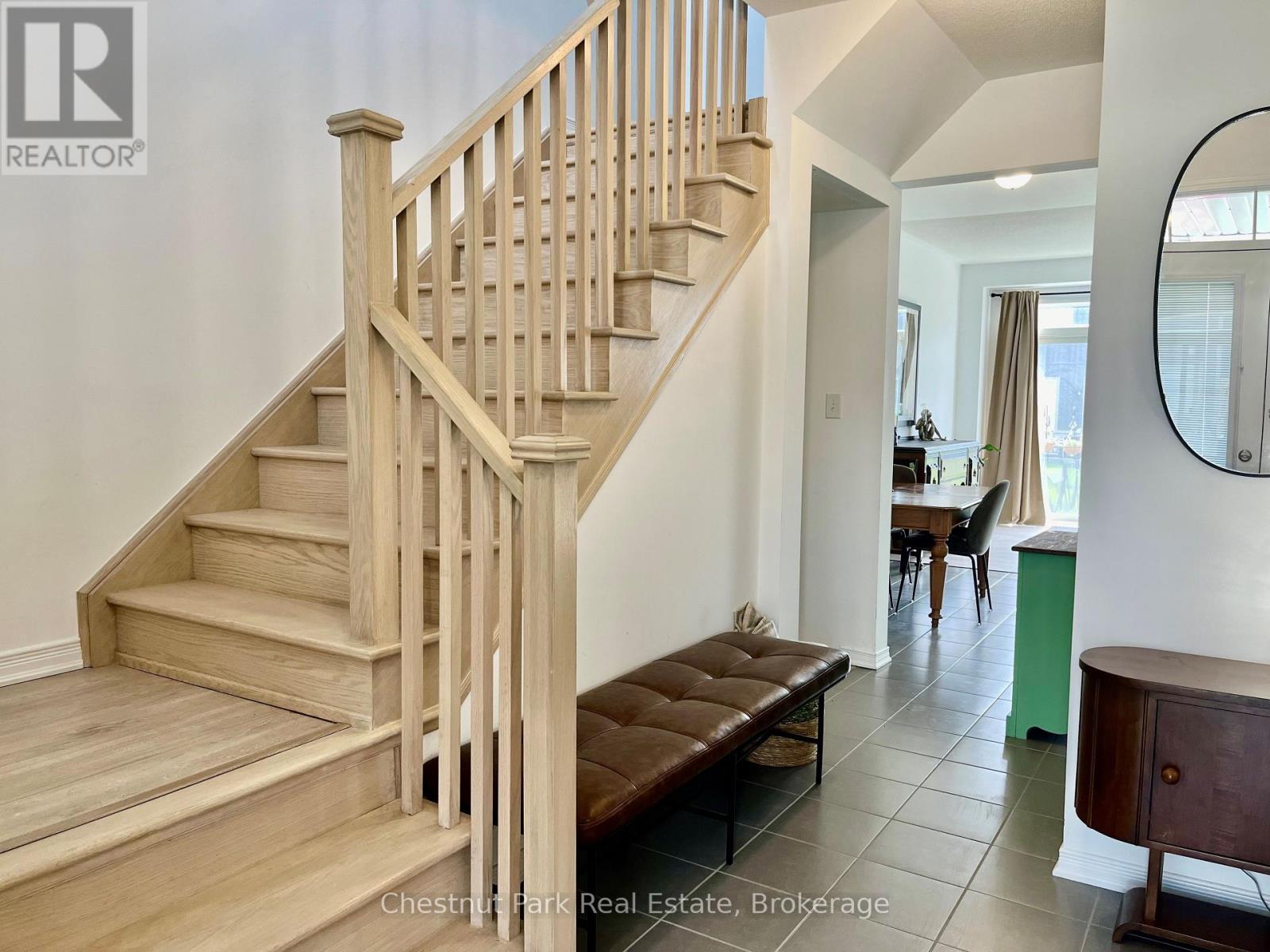 26 Albany Street, Collingwood, Ontario  L9Y 3W8 - Photo 4 - S12368151
