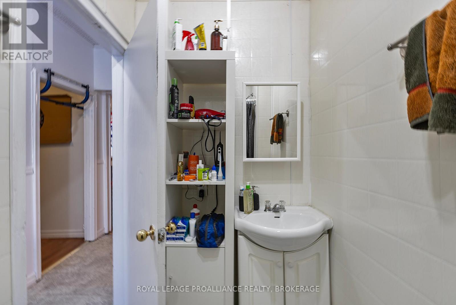 521 Johnson Street, Kingston, Ontario  K7L 1Z7 - Photo 49 - X12368120