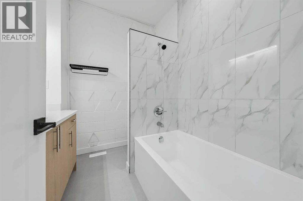 641 & 639 69 Avenue Sw, Calgary, Alberta  T2V 0P1 - Photo 20 - A2239987