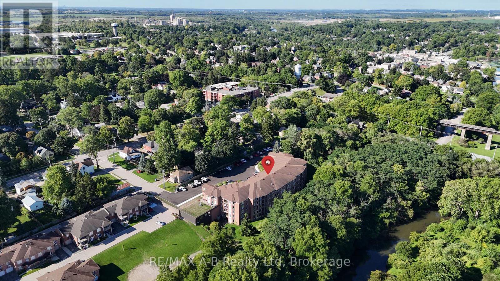104 - 22 St. Andrew Street N, St. Marys, Ontario  N4X 1C5 - Photo 39 - X12368112