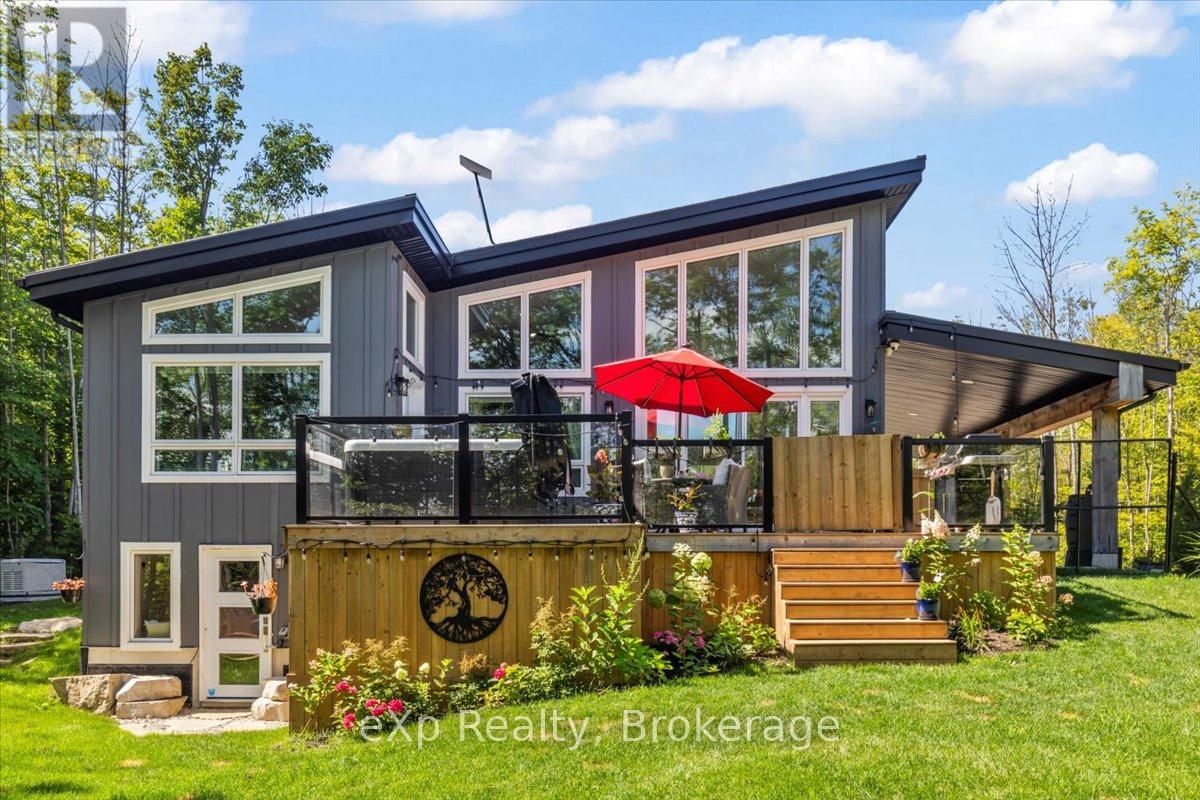 78 Maple Drive, Northern Bruce Peninsula, Ontario  N0H 1Z0 - Photo 40 - X12368201
