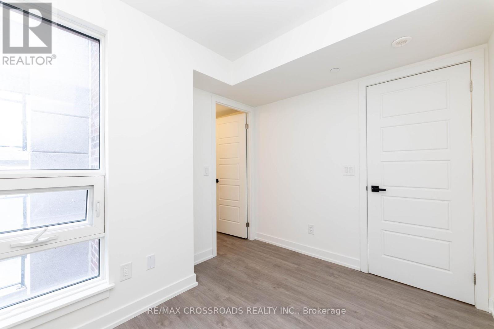 Th47 - 861 Sheppard Avenue W, Toronto, Ontario  M3H 2T5 - Photo 13 - C12368061