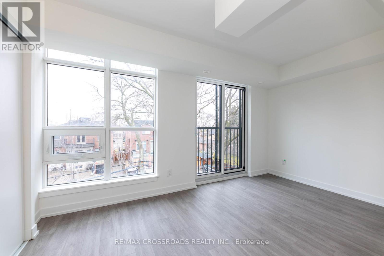 Th47 - 861 Sheppard Avenue W, Toronto, Ontario  M3H 2T5 - Photo 17 - C12368061