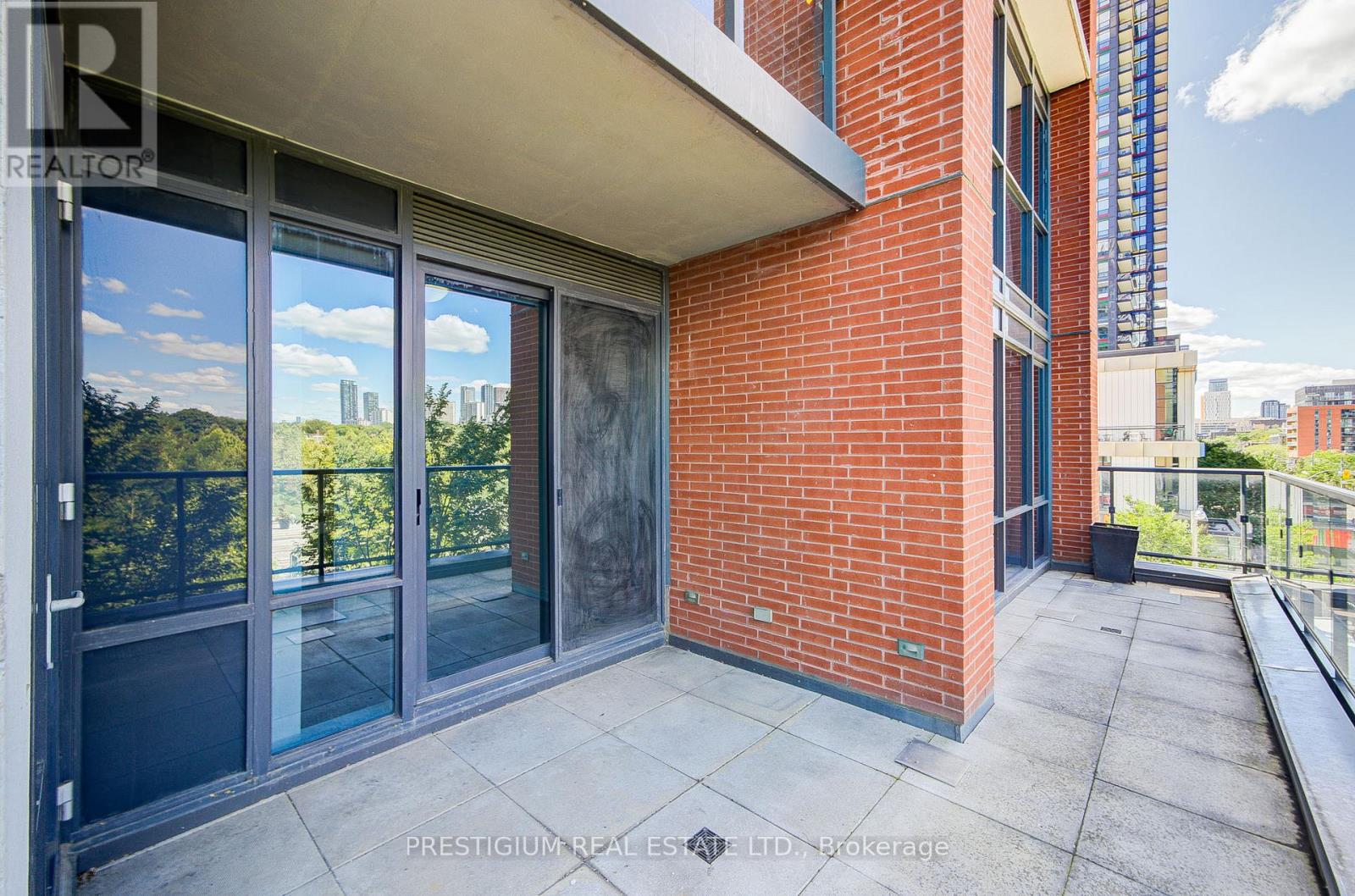 418 - 170 Sumach Street, Toronto (Regent Park), Ontario  M5A 0C3 - Photo 35 - C12368064