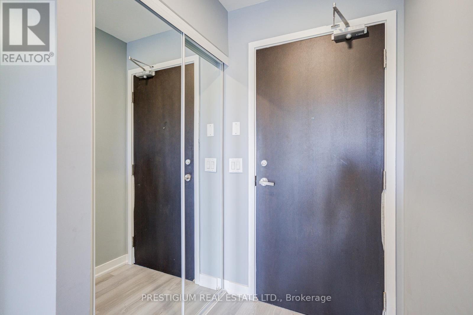 418 - 170 Sumach Street, Toronto (Regent Park), Ontario  M5A 0C3 - Photo 8 - C12368064