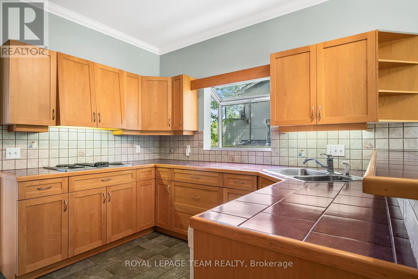 4310 Armitage Avenue, Ottawa, Ontario  K0A 1T0 - Photo 19 - X12368130