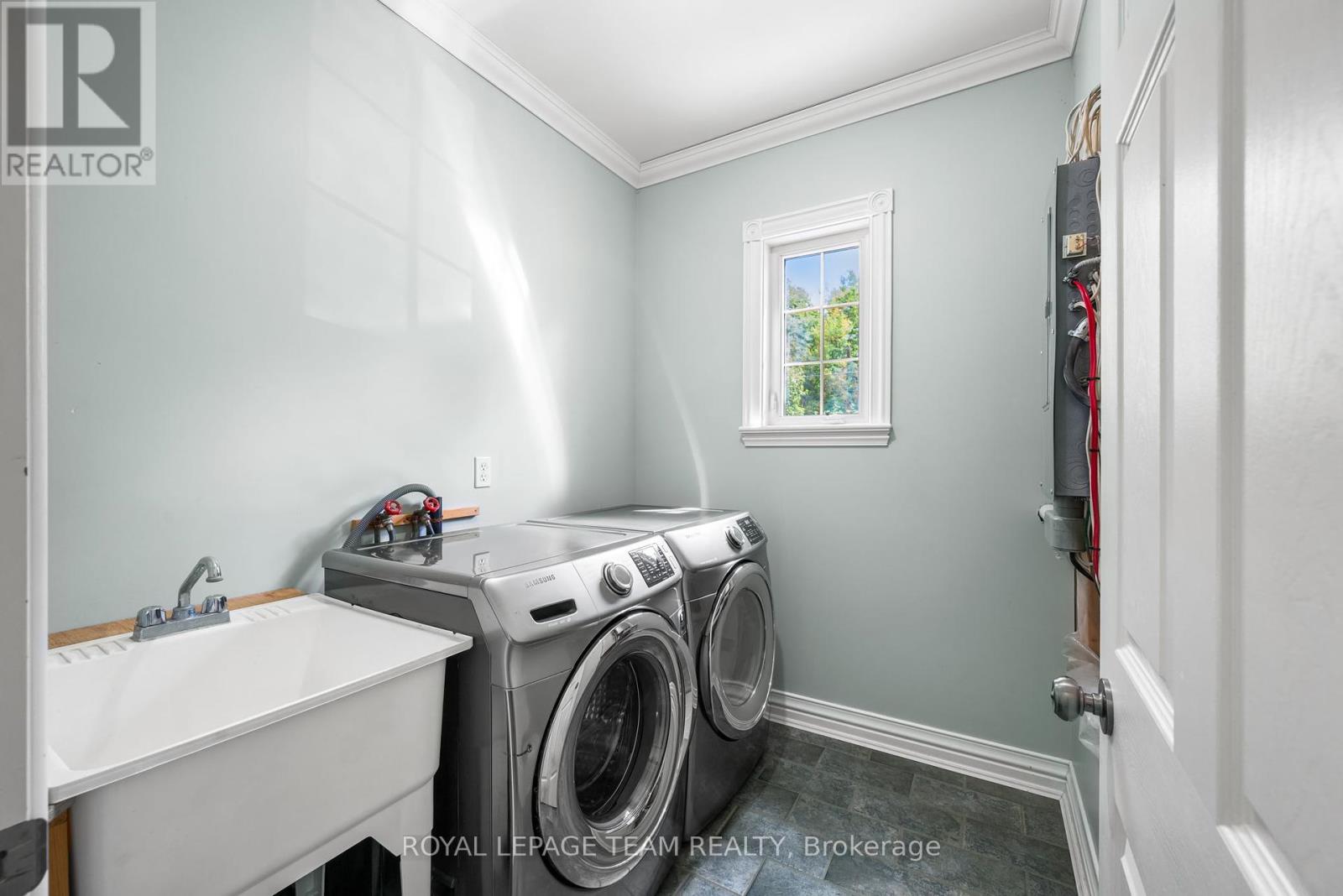 4310 Armitage Avenue, Ottawa, Ontario  K0A 1T0 - Photo 23 - X12368130