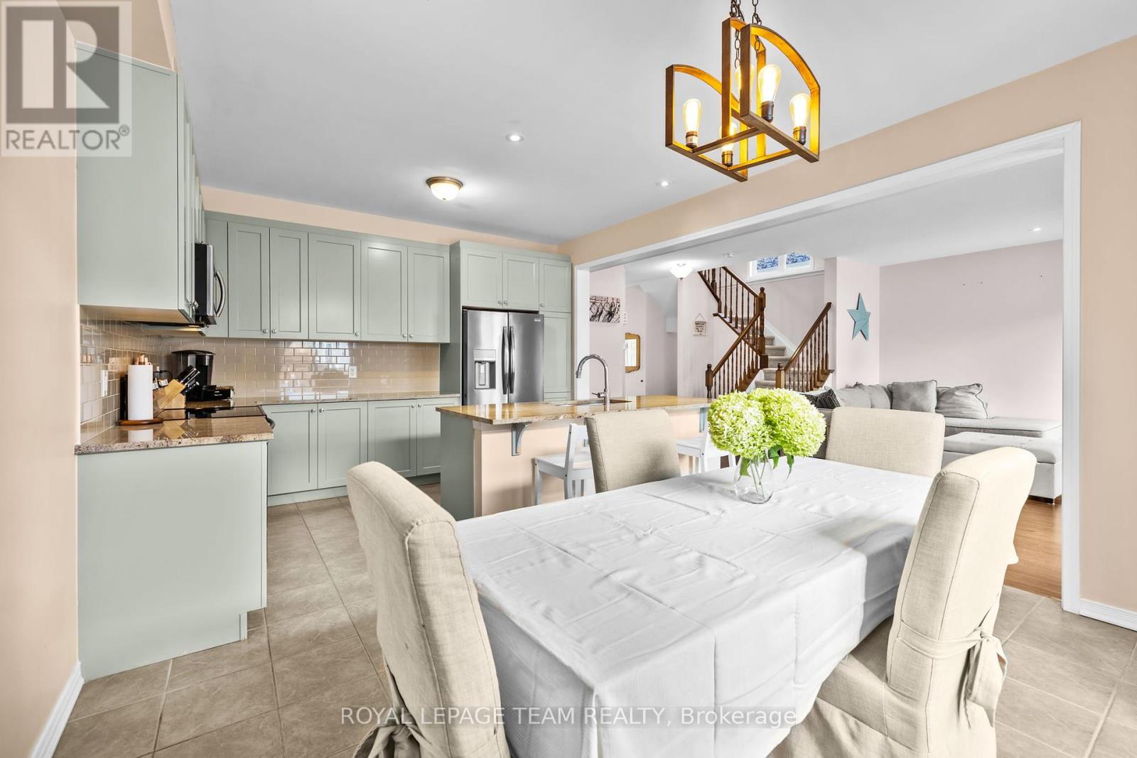 2671 Tempo Drive, North Grenville, Ontario  K0G 1J0 - Photo 10 - X12368192