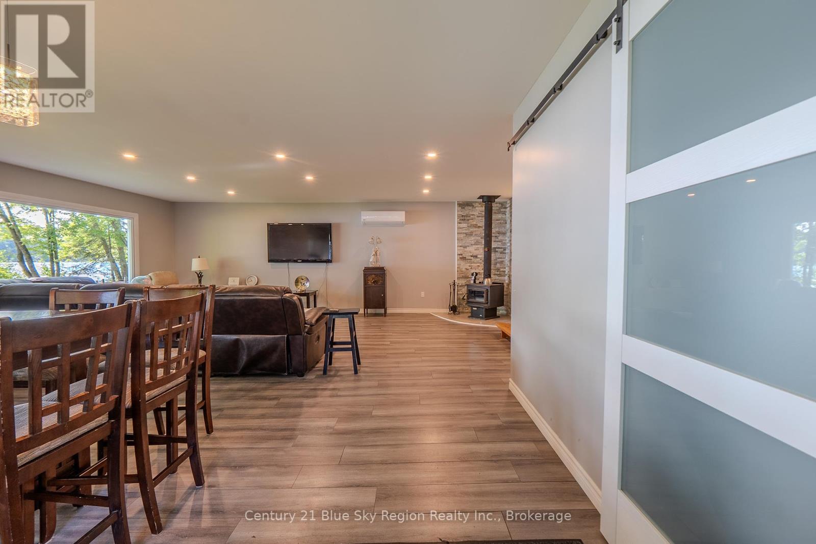 28 Andrews Lane, Bonfield, Ontario  P0H 1E0 - Photo 19 - X12368106