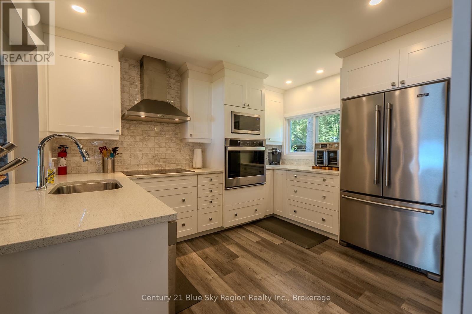 28 Andrews Lane, Bonfield, Ontario  P0H 1E0 - Photo 6 - X12368106