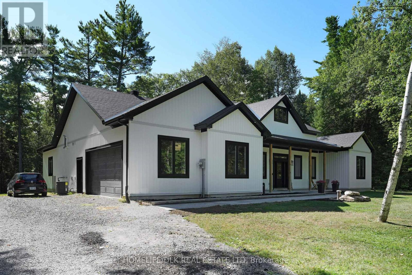 201 Bracken Avenue, Drummond/north Elmsley, Ontario  K7A 4S4 - Photo 3 - X12368108