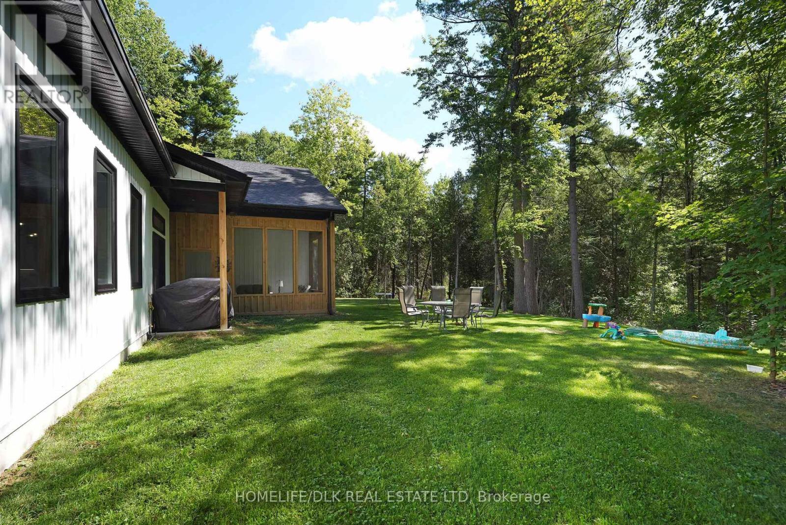 201 Bracken Avenue, Drummond/north Elmsley, Ontario  K7A 4S4 - Photo 41 - X12368108