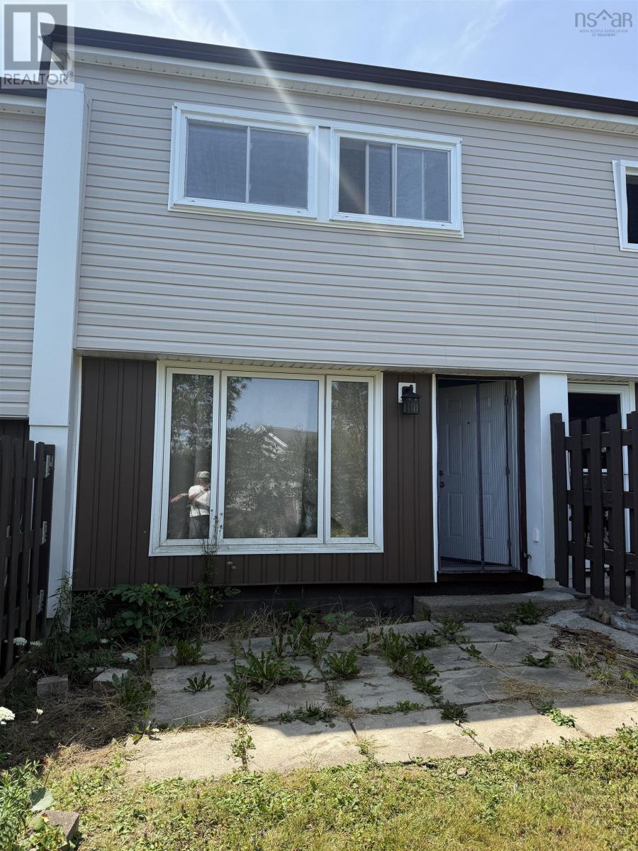 55 Drumdonald Road, Halifax, Nova Scotia  B3P 2L1 - Photo 3 - 202521297