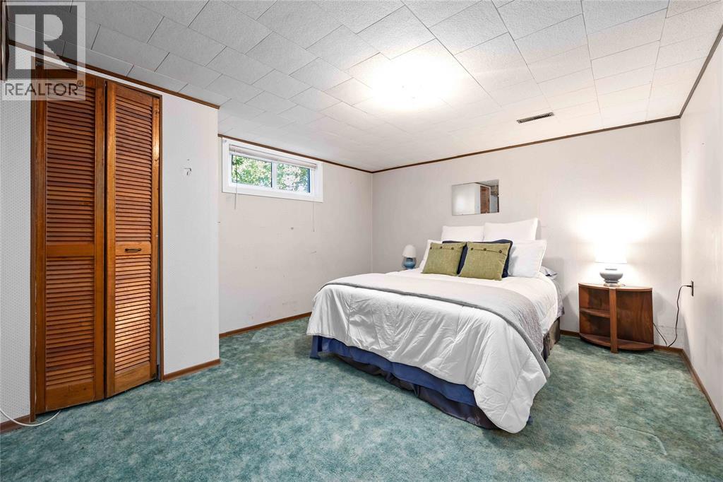 1003 Michigan Avenue, Sarnia, Ontario N7T 7B7 - Photo 16 - 25021797