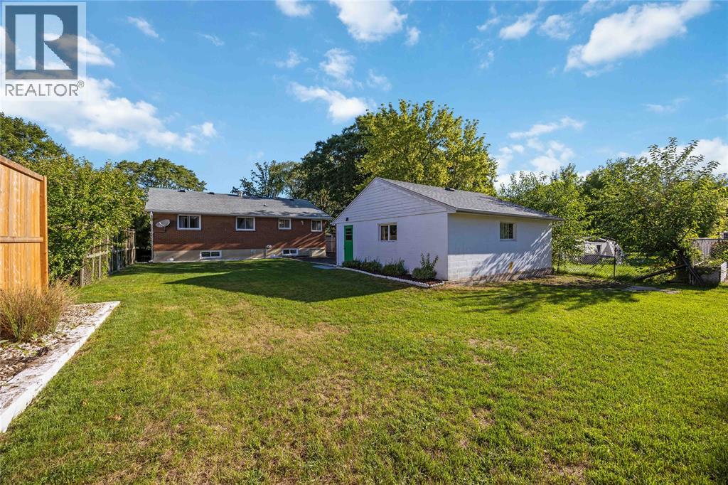 1003 Michigan Avenue, Sarnia, Ontario N7T 7B7 - Photo 23 - 25021797