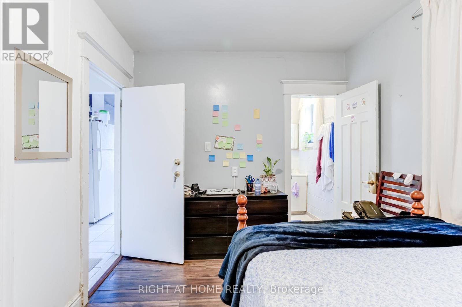 16 Pryor Avenue, Toronto, Ontario  M6N 1M4 - Photo 26 - W12368078